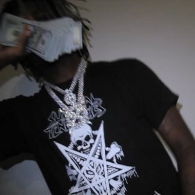 gIokixunn's profile picture. you could be the one 18