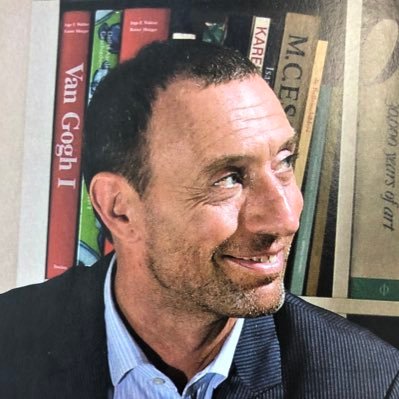 dirkjanjanssen's profile picture. Holandés errante. Diplomático digital.