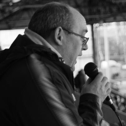 MartynHallam81's profile picture. Taxi driver for Joshua on his photography exploits.

Racing and Football keep us busy. ⚽🏁⚽🏁⚽