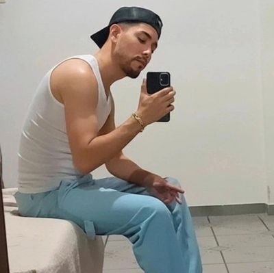 renangondim_'s profile picture. Every tongue that rises up against me shall fall!!!!!!