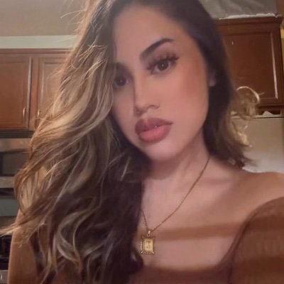 beeestela's profile picture. 𝙷𝚘𝚛𝚛𝚘𝚛 & 𝙾𝚕𝚍𝚒𝚎𝚜🕷📻🎞 🔸| MOM 💕