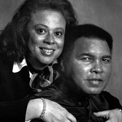 _Mwafrica's profile picture. • Mume Na Baba Wa Familia |• Electrician 💡 
• Mwanza-Mwanza | • Mwananchi Wa Kawaida |• 2030 ☯️