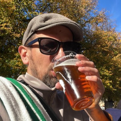 ZoesF22196's profile picture. 