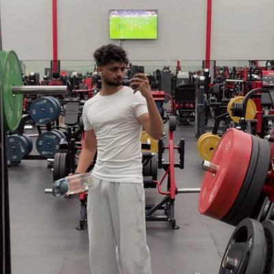 1uuny's profile picture. استغفرالله عني وعن والدي وعن جميع المسلمين ❤️