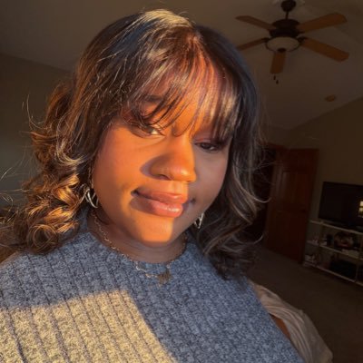 mellovahoney's profile picture. Don’t let anyone dull your sparkle.✨ Jersey girl 🌻 🇬🇾 💍 Wifey | Momma