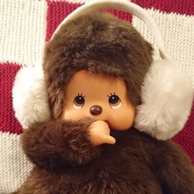 luhstrum's profile picture. She/her el canon me la agarra con la mano art acc: @lucia_luuuhh