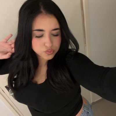 yikzsss's profile picture. 