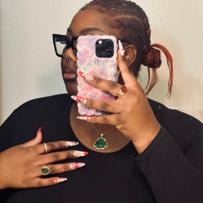 tamiiiib's profile picture. | queer | ♓️ ♍️ ♊️