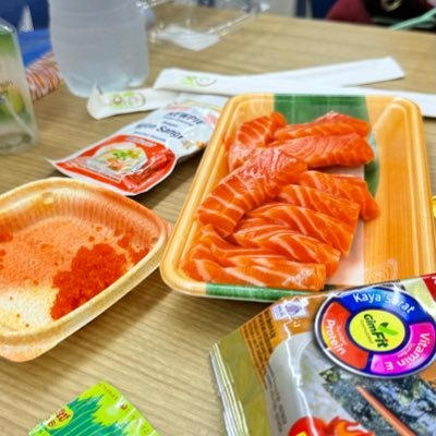 naadung's profile picture. 