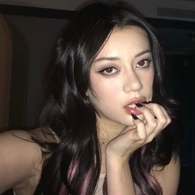 meretswag's profile picture. (Fan Account). Eu e Megan couple of the year