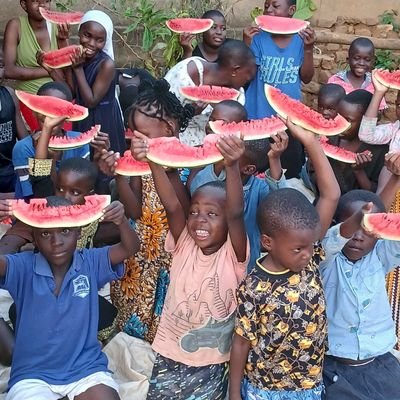 LatochildCare's profile picture. WE SERVE OUR LORD JESUS CHRIST THROUGH TAKING CARE FOR THE NEEDY CHILDREN, ORPHANS AND DOING CHARITY.
NAME NDIZAAYIRAWA SHAFI
WHAT'S PP+256759757486