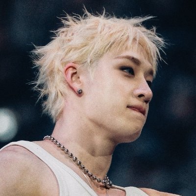 lebangter's profile picture. gnabnahc ♡ 8 is fate ♡︎ 27/03/25 🇨🇱 28/03/25