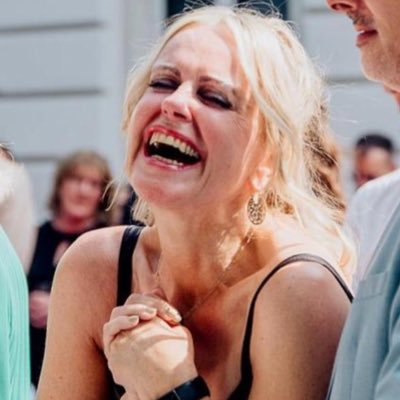 Mysiste24839970's profile picture. trust the vibes you get. Energy doesn‘t lie / my name is Steffi / #gegenrechts / niemand braucht die AfD / Team Hund / Theaterbegeistert / Insta 🔗steffi.air