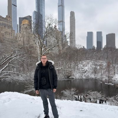 __tp2003__'s profile picture. “The sky is the limit” - Jurgen Klopp… One life, live it ✌🏽