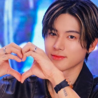 istressdream's profile picture. The equivalent of that one drawer you just throw all your shit in. That’s what this is for me. Randomly suspended but then give acct back so 🤷🏻‍♂️