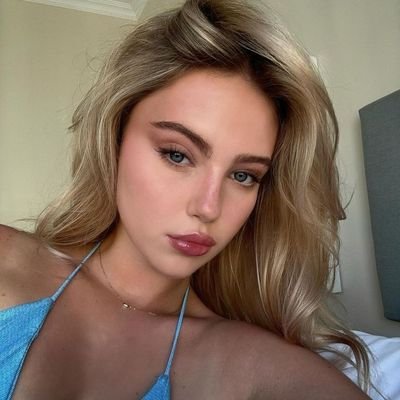 lilithnvreve0X's profile picture. 