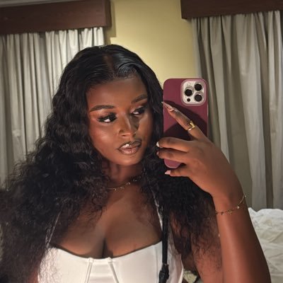 Omomayowa__'s profile picture. A mess of gorgeous chaos✨ — Instagram: @ __Mayunfolds