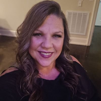 MichelleB92971's profile picture. 