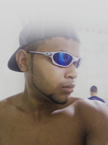 Follow, follow, follow!
Vamos lá, é só clicar nesse butãozinho e já está me seguindo!
Follow, follow, follow!