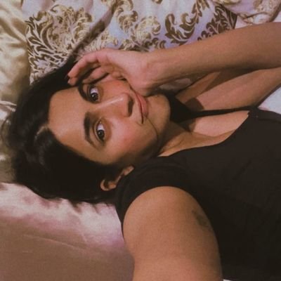 YadavCharu28's profile picture. Warning: May steal your attention without permission.