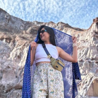 _saina_'s profile picture. سرخدار