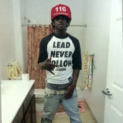 rmaenjoyer's profile picture. I