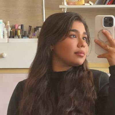 mrymmyn743965's profile picture. 