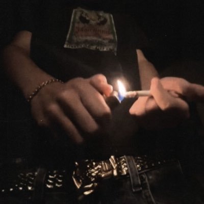 slowedbones's profile picture. Bloody Kisses (A Death in the Family)