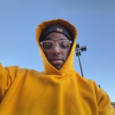 itsiimeon's profile picture. 𝟐𝟐🪐 ⋆*･ﾟ:⋆*･ﾟ ⠀⠀⠀⠀⠀⠀⠀⠀⠀⠀ ⠀⠀⠀⠀⠀⠀⠀⠀⠀⠀⠀ ⠀⠀⠀⠀⠀