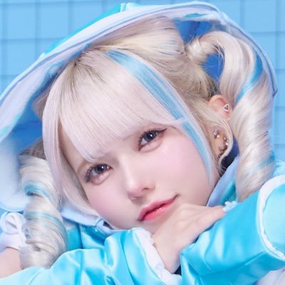 NANIMONO_neru's profile picture. NANIMONO（@NANIMONO_idol） 水色担当┊︎すやすや天使┊︎ファンマーク☁️💤 ┊︎タイのハーフでバイリンガル🇹🇭┊︎八重歯で口がωです ┊︎色んなSNSはこちら▶︎ https://t.co/xaopCb0fCy #すやすや天使ねるる #寝る子は育つよねるる