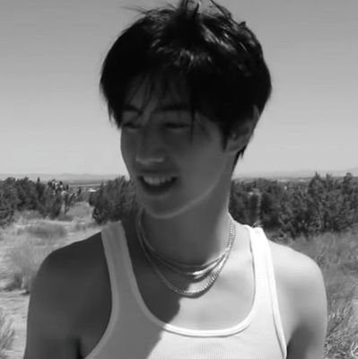 obsclev's profile picture. follow spree.