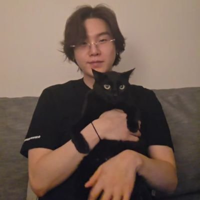 Pamela_Azul97's profile picture. Azul de corazón @Cruz_Azul_FC y orgullosa Army @BTS_twt. 💙아포방포💜 HEY #YouGotMe  #YoureMyLight. 💙Blue and Grey #YouAreMyUniverse @TXT_member 
✨ Fan account ✨