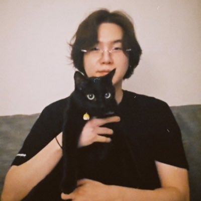 SH4399's profile picture. -ㅅ- ♥︎ ◡̈ @BTS_twt 아포방포 #7방탄완전소중 OT7🤍67419 ℬꕤǂ𓂅⋈𓂅⋆ #ยุนเจย์จอนของDD #ยฮกgiveaway 278