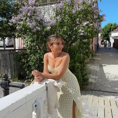 fionayre's profile picture. Since leaving my job, I've actually come to appreciate life more fully, paying greater attention to its little moments