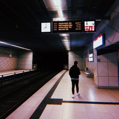 zeldawild7's profile picture. I love The 1975 ♡