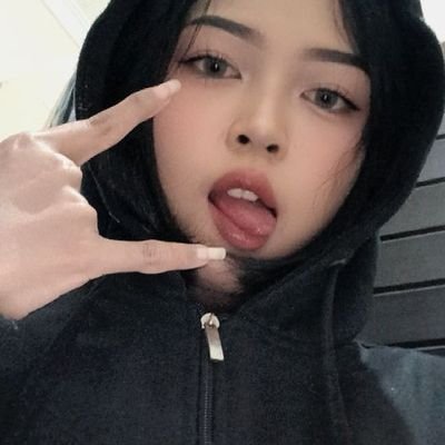 prettycadz's profile picture. goodnight and go