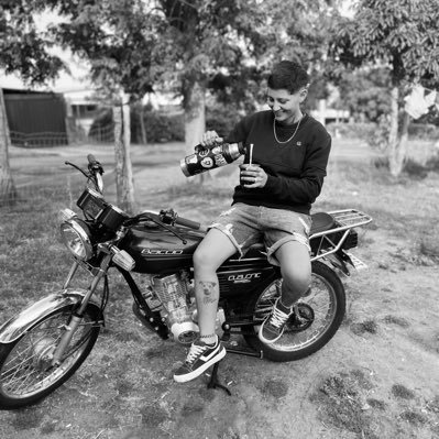 micaeladawson5's profile picture. Hay belleza en las cenizas de un corazón que ardió por lo que amaba 🫴💫 Auxiliar veterinario 🤍