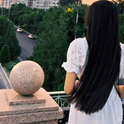 AraMia_5244's profile picture. 