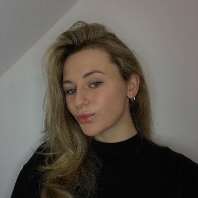 Aliya11865's profile picture. Continue to bravely enjoy life, explore the unknown, and calmly accept your imperfections, 🌸 gracefully navigating through every chapter of life. ✨ Beauty lies