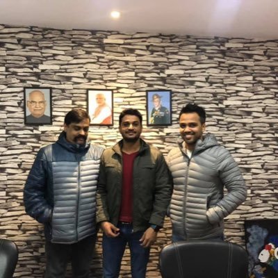 Abhinav_Dreamer's profile picture. Managing Director, 🏆MBA Marketing and Finance(PG). Telegram:-https://t.co/shxXo8qusX