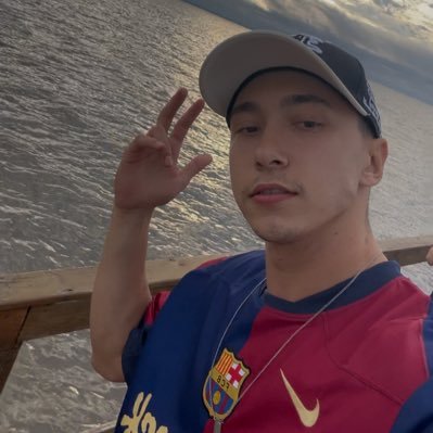 pedrosoaressz's profile picture. 