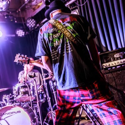 DADA22140309's profile picture. ミクスチャーバンド、CODE;PLAYORKのギター弾き。