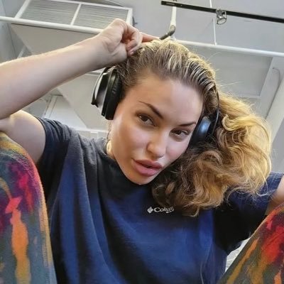 Mary64058217061's profile picture. 