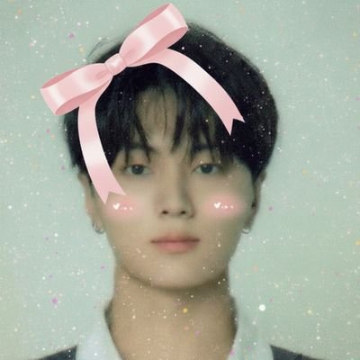 jooonng0420's profile picture. 더 꽉 안아줘 날 힘들고 지친 날에도 다시 설 수 있게 ✿∘˚˳°∘°