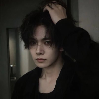 fenomenael's profile picture. stop stalkin meeee bro, go get a life! 😭