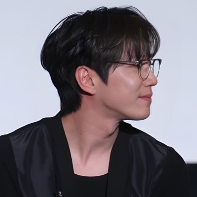 wns_Xx1's profile picture. 안경콤보유자