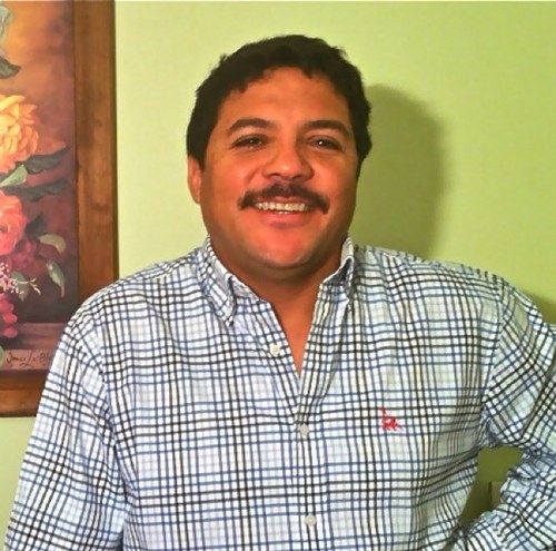 nalvarez_03's profile picture. Papa, aspirante a profesor