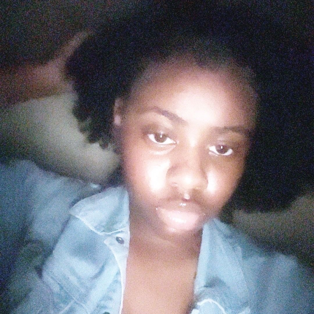 vibezzwitavaa's profile picture. 