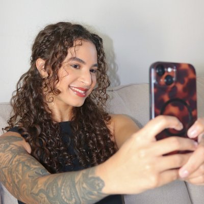 reachwithrae's profile picture. UGC Creator | California📍| Working with YOUR favorite brands 👀 | DTC Ads Specialist | 📧  reachwithrae@gmail.com | Portfolio ⬇️