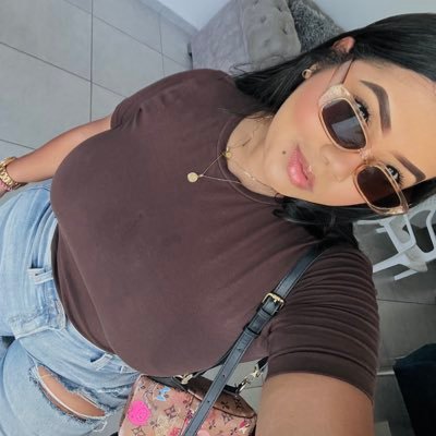 mltm28_'s profile picture. entre placer y penas…🍃